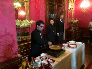Eventscape-The-Ritz-canapes