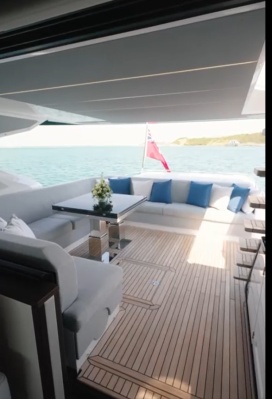 Cockpit-Sunseeker-75-Eventscape