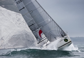 Elan 410 racing events