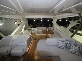 Sunseeker-76-Cockpit-Eventscape