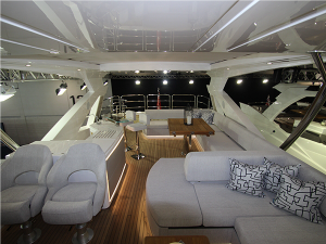 Sunseeker-76-Cockpit-Eventscape